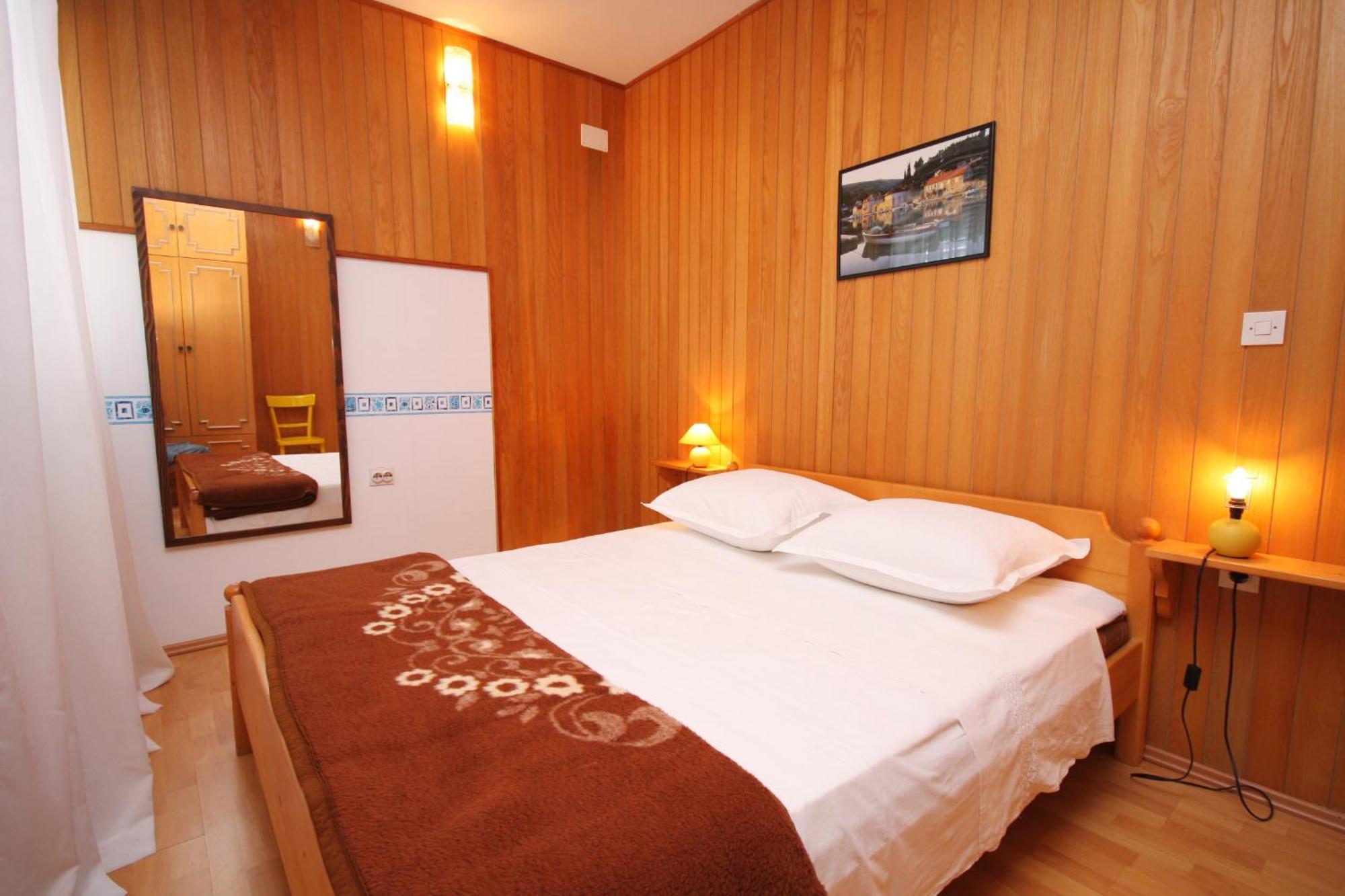 Apartments By The Sea Jezera, Murter - 5063 Room photo